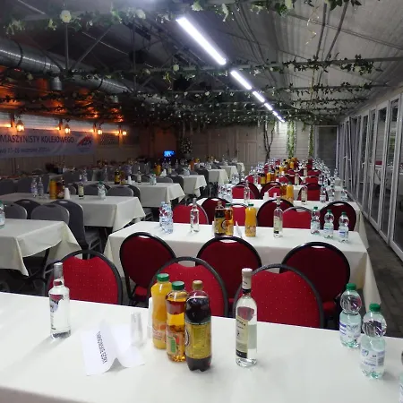 Gosciniec - Byla Baza Wojskowa * 보르네 술리노보