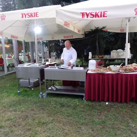 Gosciniec - Byla Baza Wojskowa 홀리데이파크