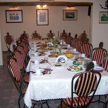 홀리데이파크 Gosciniec - Byla Baza Wojskowa