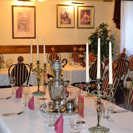 Gosciniec - Byla Baza Wojskowa 보르네 술리노보