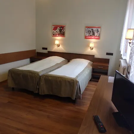 Prázdninový areál Gosciniec - Byla Baza Wojskowa *