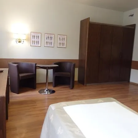 Gosciniec - Byla Baza Wojskowa