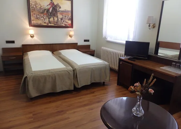 Gosciniec - Byla Baza Wojskowa * Borne Sulinowo